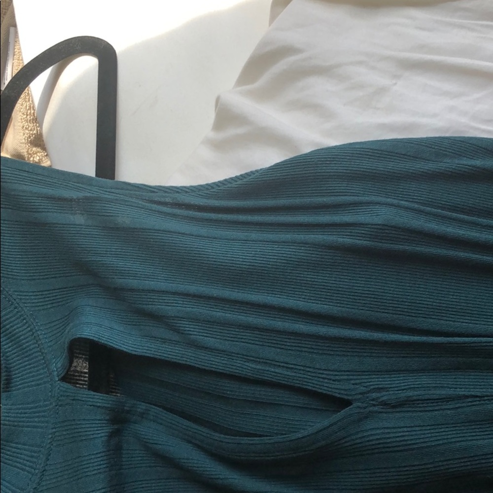 Tank top - Picture 2 of 3